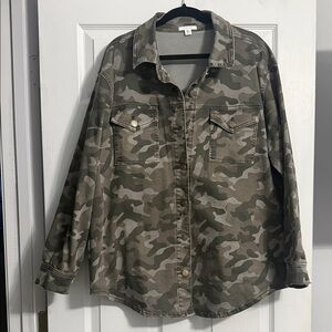 Maurices Camouflage Jacket Like New